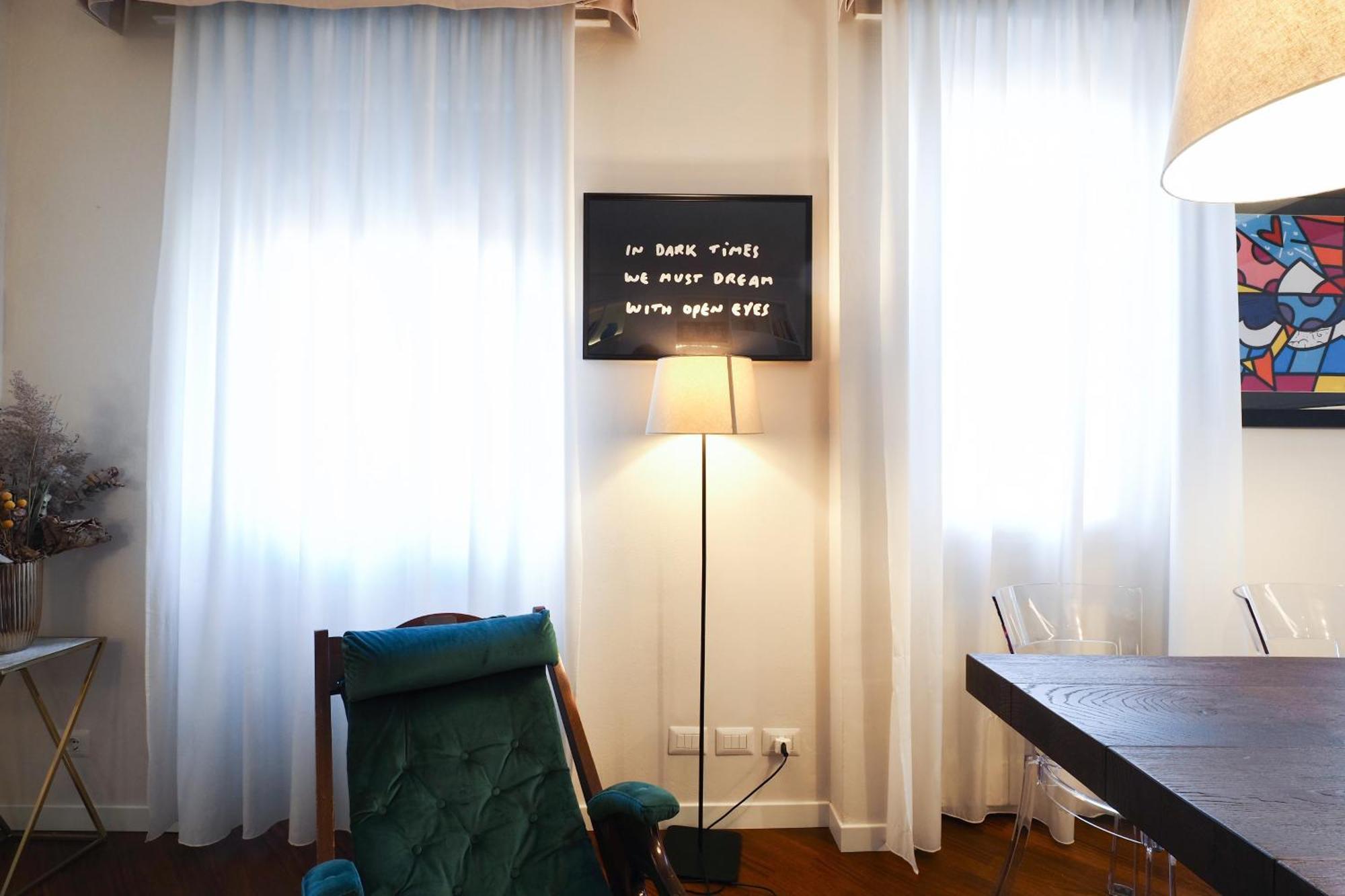 Appartement Primopiano - Castelvetro à Milan Extérieur photo